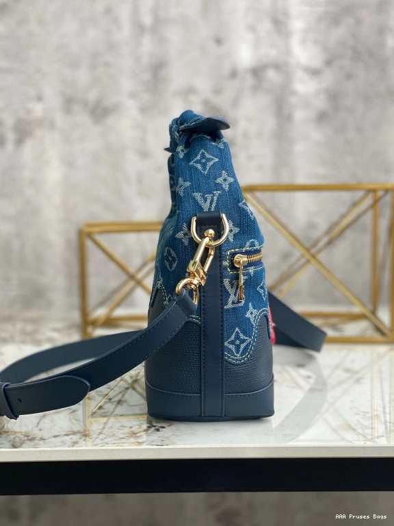 AAA Pruses Bags VUITTON LOUIS JAPANESE CRUISER 0810